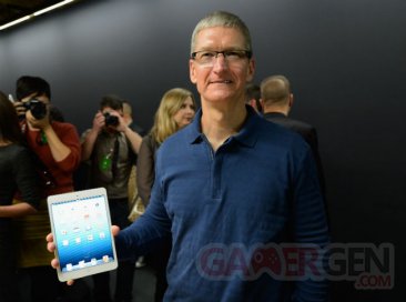 tim-cook-ipad-mini11